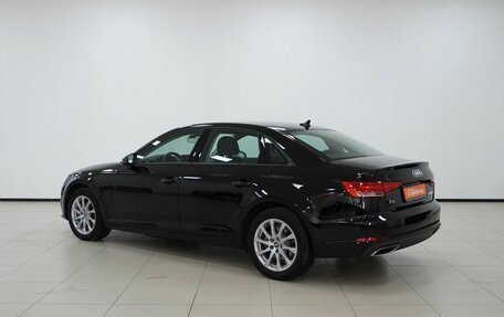 Audi A4, 2019 год, 3 100 000 рублей, 2 фотография