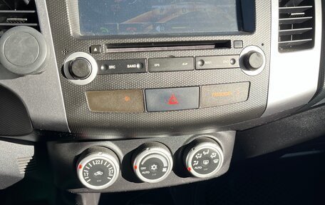 Mitsubishi Outlander III рестайлинг 3, 2007 год, 1 150 000 рублей, 17 фотография