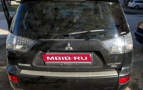 Mitsubishi Outlander III рестайлинг 3, 2007 год, 1 150 000 рублей, 10 фотография