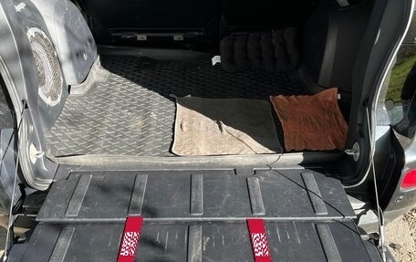 Mitsubishi Outlander III рестайлинг 3, 2007 год, 1 150 000 рублей, 11 фотография