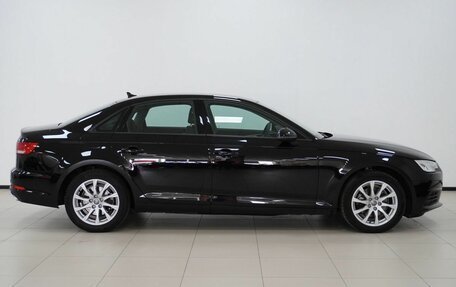 Audi A4, 2019 год, 3 100 000 рублей, 5 фотография