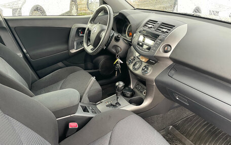 Toyota RAV4, 2012 год, 1 370 000 рублей, 11 фотография