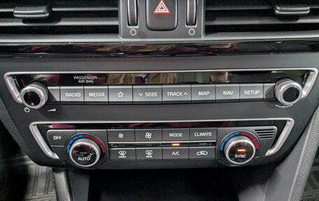 KIA Optima IV, 2018 год, 2 355 000 рублей, 26 фотография