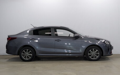 KIA Rio IV, 2022 год, 1 950 000 рублей, 4 фотография