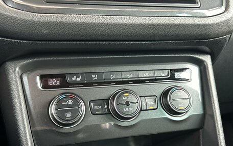 Volkswagen Tiguan II, 2017 год, 2 290 000 рублей, 12 фотография