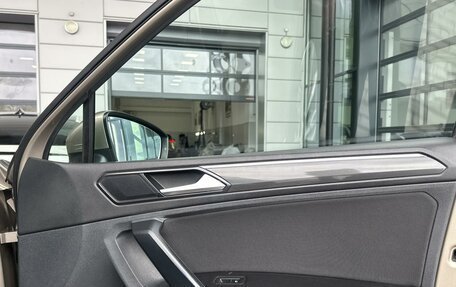 Volkswagen Tiguan II, 2017 год, 2 290 000 рублей, 15 фотография