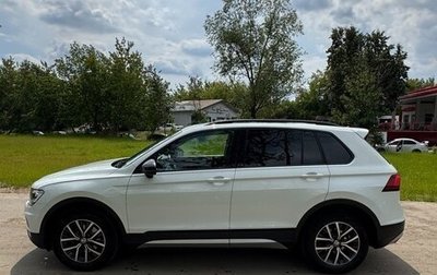 Volkswagen Tiguan II, 2020 год, 2 800 000 рублей, 1 фотография