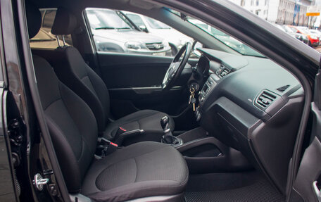 KIA Rio III рестайлинг, 2016 год, 989 000 рублей, 11 фотография