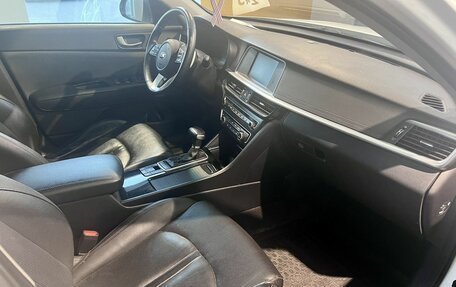 KIA Optima IV, 2018 год, 2 200 000 рублей, 7 фотография