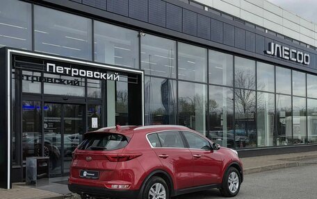 KIA Sportage IV рестайлинг, 2018 год, 1 900 000 рублей, 6 фотография