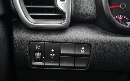 KIA Sportage IV рестайлинг, 2018 год, 1 900 000 рублей, 17 фотография