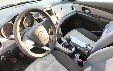 Chevrolet Cruze II, 2012 год, 730 000 рублей, 3 фотография