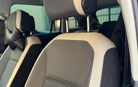 Volkswagen Tiguan II, 2020 год, 2 800 000 рублей, 6 фотография