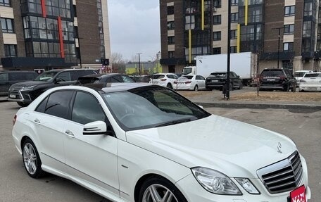 Mercedes-Benz E-Класс, 2011 год, 1 650 000 рублей, 1 фотография