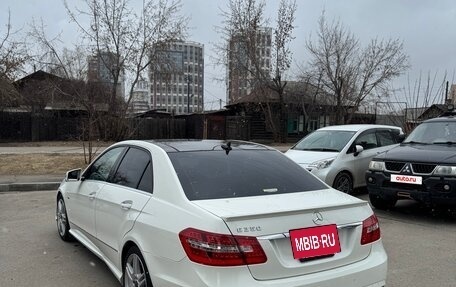 Mercedes-Benz E-Класс, 2011 год, 1 650 000 рублей, 3 фотография