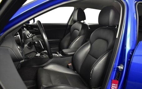 KIA Stinger I, 2022 год, 3 239 900 рублей, 10 фотография