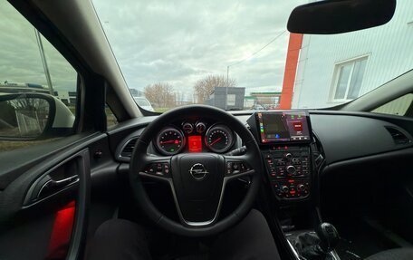 Opel Astra J, 2012 год, 910 000 рублей, 9 фотография