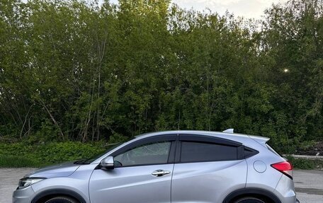 Honda Vezel, 2018 год, 1 850 000 рублей, 3 фотография