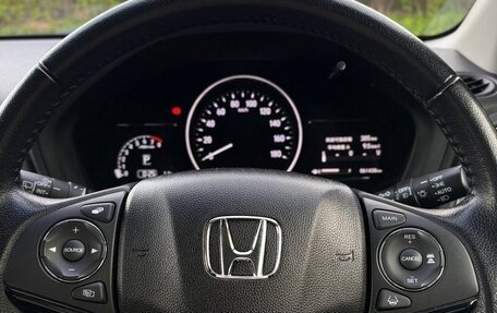 Honda Vezel, 2018 год, 1 850 000 рублей, 11 фотография