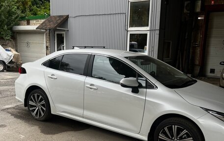 Toyota Corolla, 2022 год, 2 600 000 рублей, 5 фотография