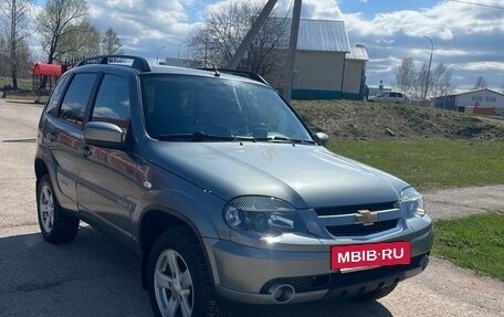 Chevrolet Niva I рестайлинг, 2016 год, 850 000 рублей, 2 фотография
