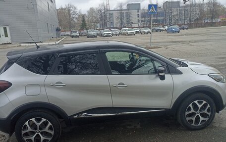 Renault Kaptur I рестайлинг, 2017 год, 1 500 000 рублей, 4 фотография