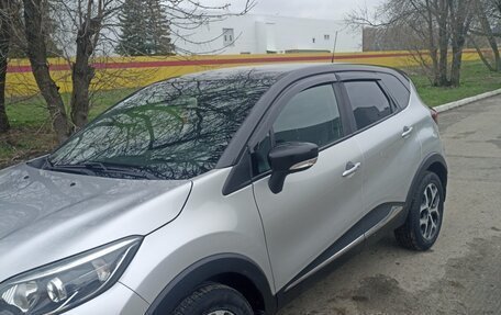 Renault Kaptur I рестайлинг, 2017 год, 1 500 000 рублей, 8 фотография