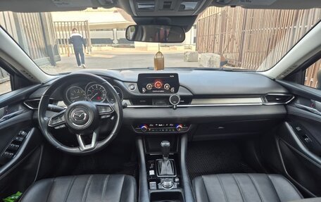 Mazda 6, 2019 год, 1 750 000 рублей, 13 фотография