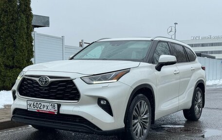 Toyota Highlander, 2020 год, 5 450 000 рублей, 1 фотография