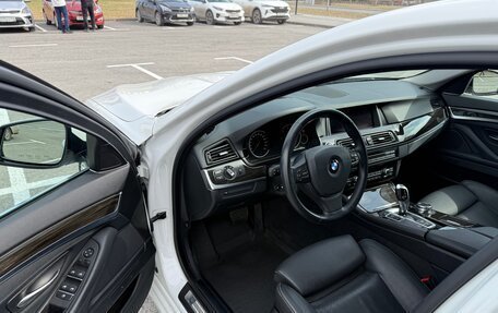 BMW 5 серия, 2015 год, 3 400 000 рублей, 14 фотография