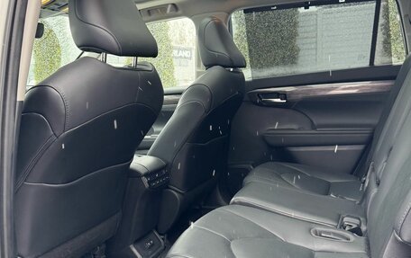 Toyota Highlander, 2020 год, 5 450 000 рублей, 7 фотография