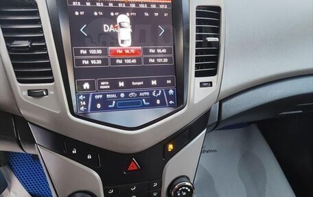 Chevrolet Cruze II, 2011 год, 585 000 рублей, 8 фотография