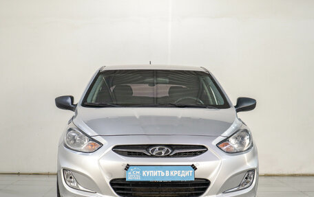 Hyundai Solaris II рестайлинг, 2013 год, 639 000 рублей, 3 фотография