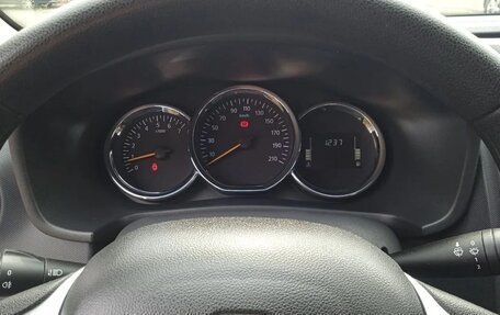 Renault Logan II, 2020 год, 1 180 000 рублей, 8 фотография