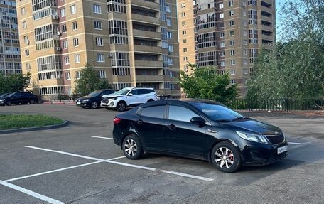 KIA Rio III рестайлинг, 2012 год, 795 000 рублей, 2 фотография