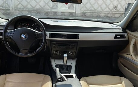 BMW 3 серия, 2010 год, 780 000 рублей, 11 фотография