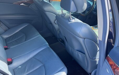 Mercedes-Benz E-Класс, 2003 год, 700 000 рублей, 8 фотография