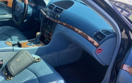 Mercedes-Benz E-Класс, 2003 год, 700 000 рублей, 7 фотография