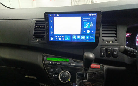 Toyota ISis I, 2013 год, 1 350 000 рублей, 15 фотография