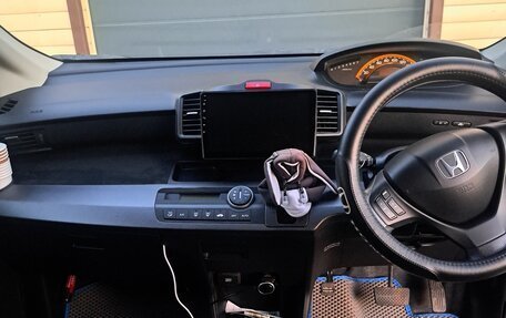 Honda Freed I, 2009 год, 1 170 000 рублей, 3 фотография