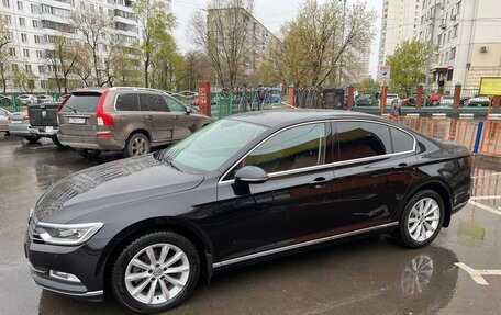 Volkswagen Passat B8 рестайлинг, 2017 год, 2 300 000 рублей, 10 фотография