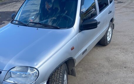 Chevrolet Niva I рестайлинг, 2005 год, 420 000 рублей, 4 фотография