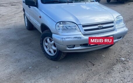 Chevrolet Niva I рестайлинг, 2005 год, 420 000 рублей, 3 фотография