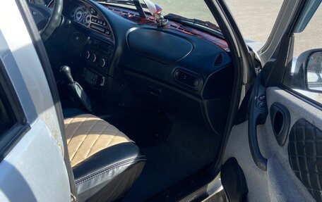 Chevrolet Niva I рестайлинг, 2005 год, 420 000 рублей, 7 фотография