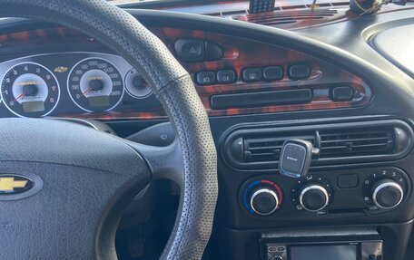 Chevrolet Niva I рестайлинг, 2005 год, 420 000 рублей, 24 фотография