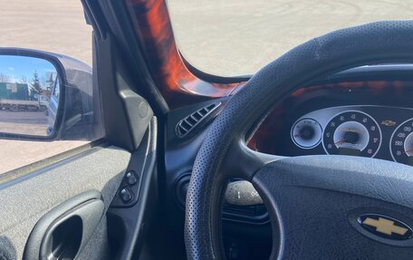 Chevrolet Niva I рестайлинг, 2005 год, 420 000 рублей, 26 фотография