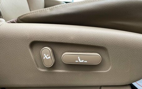 KIA Mohave I, 2011 год, 1 649 000 рублей, 28 фотография