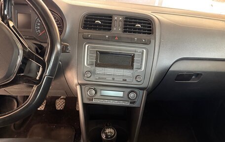 Volkswagen Polo VI (EU Market), 2016 год, 1 200 000 рублей, 4 фотография