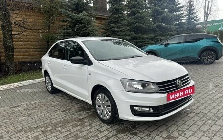 Volkswagen Polo VI (EU Market), 2016 год, 750 000 рублей, 11 фотография