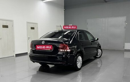Volkswagen Polo VI (EU Market), 2015 год, 1 045 000 рублей, 2 фотография